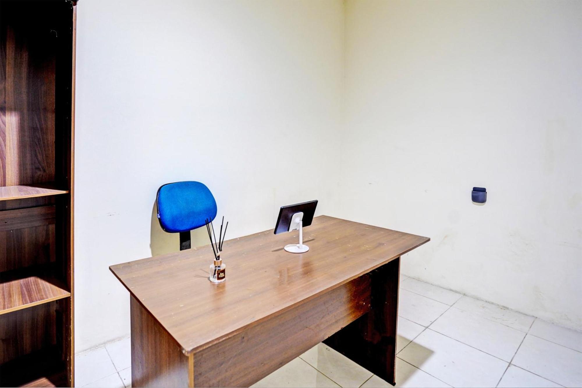 Oyo 93112 Garden Homestay 3 Merlion Surabaya Exterior photo