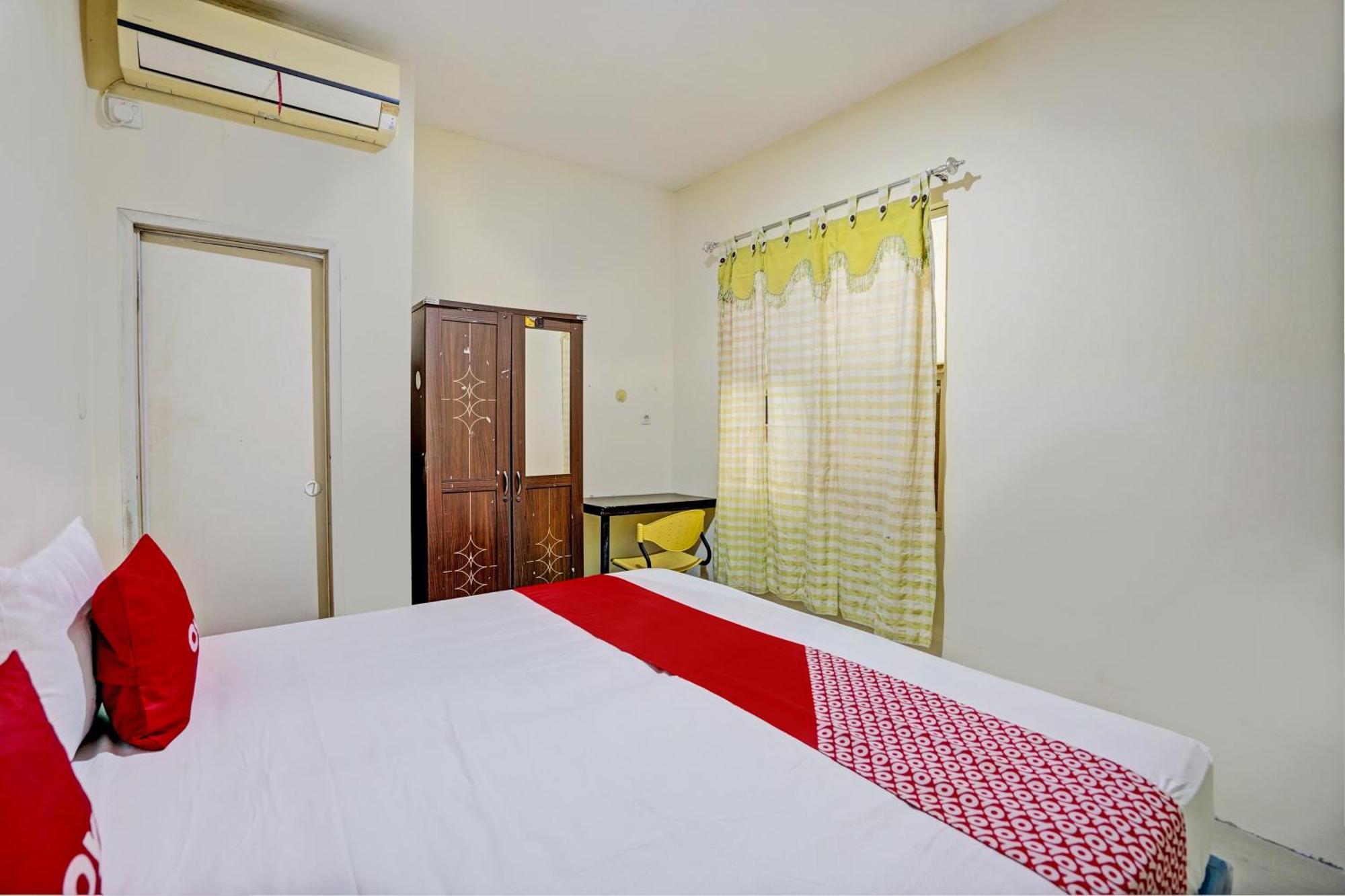 Oyo 93112 Garden Homestay 3 Merlion Surabaya Exterior photo